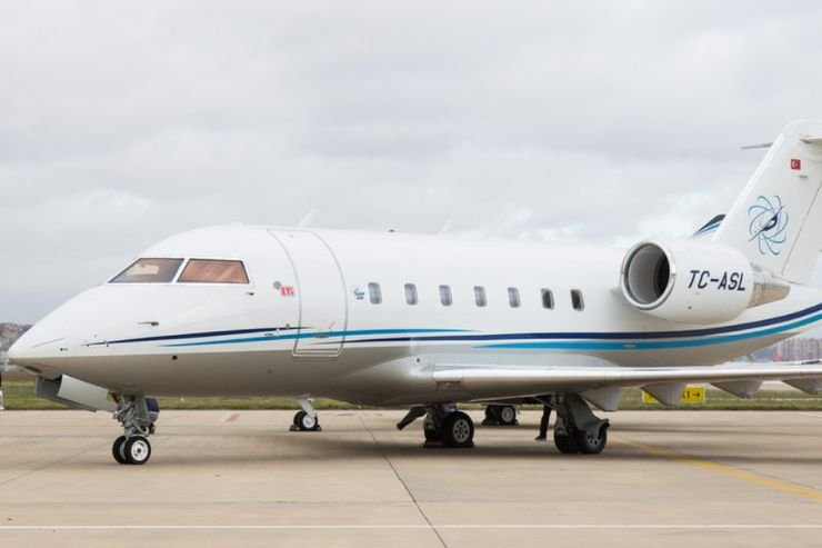 Bombardier Challenger 604