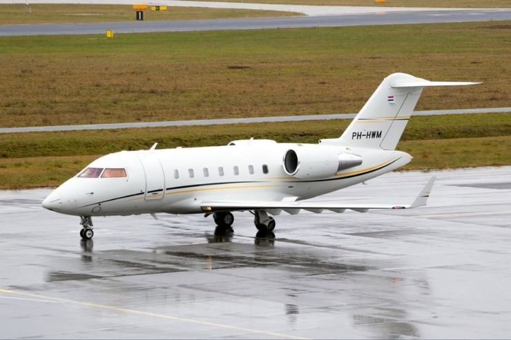 Bombardier Challenger 605