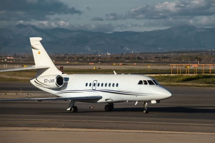 Dassault Falcon 2000